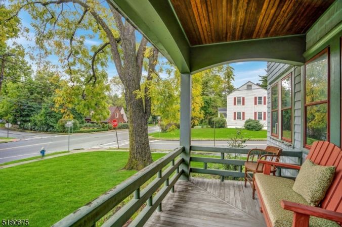 Porch Facing West