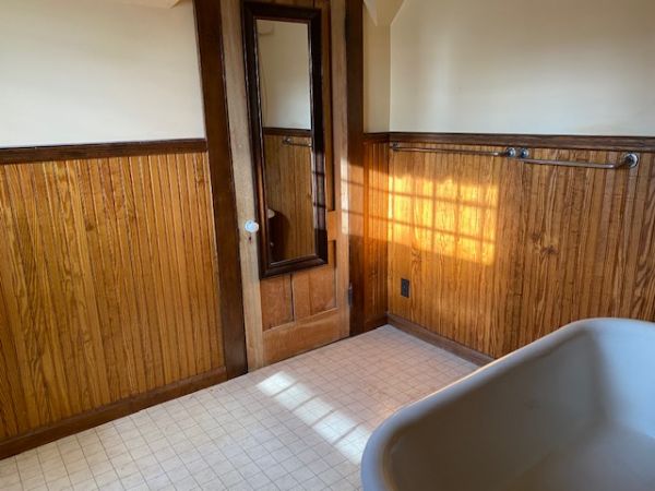Full Bath 3rd Floor
