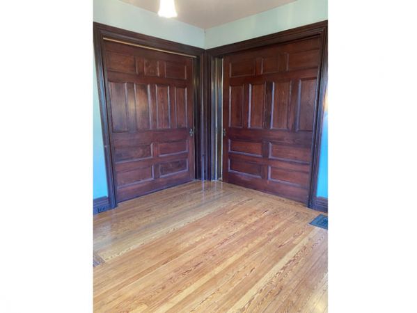 Pocket Door