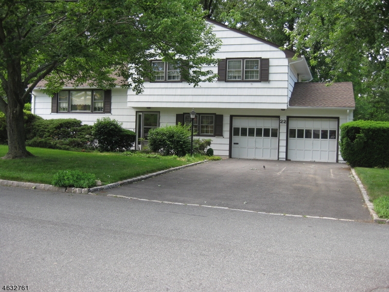 22 Beverly Road, Summit NJ Split Level Home For Sale