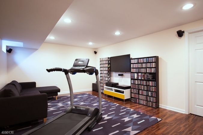 Entertainment Room