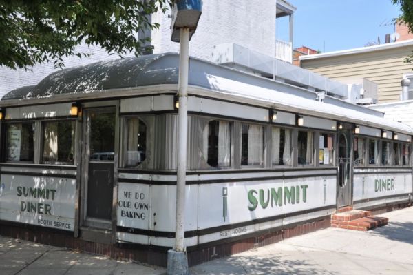 Summit Diner